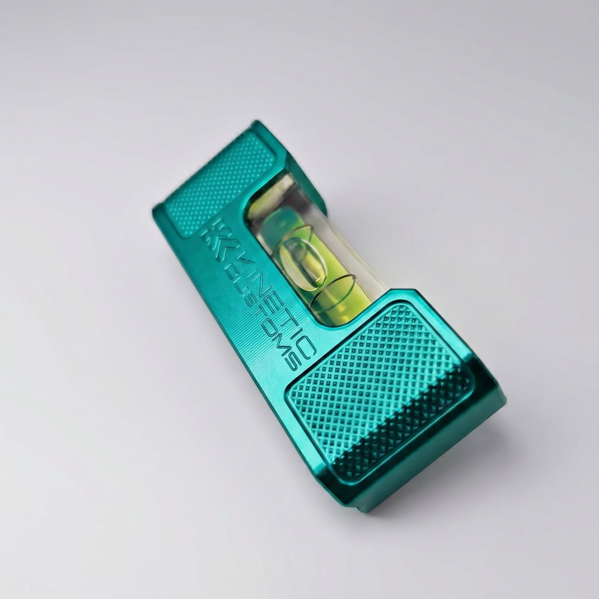 Kinetic Customs Billet Aluminium Pocket Level | Magnetic Scaffold & Pipe Level | Signature Tools