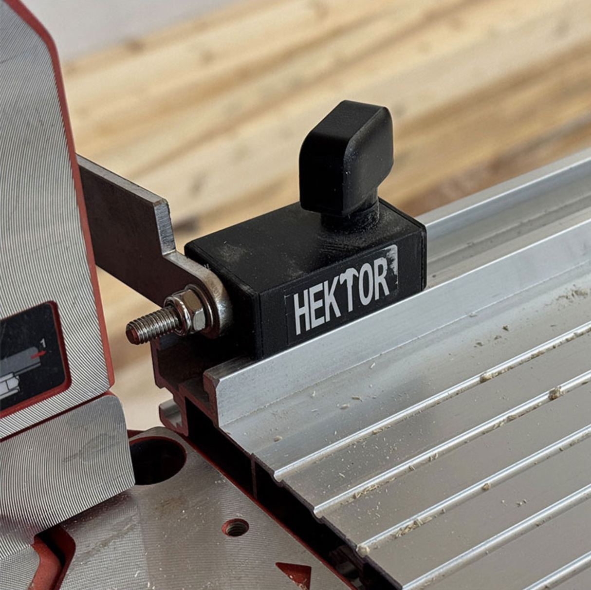 HEKTOR Hek Guide - Miter Saw Extension System | Signature Tools