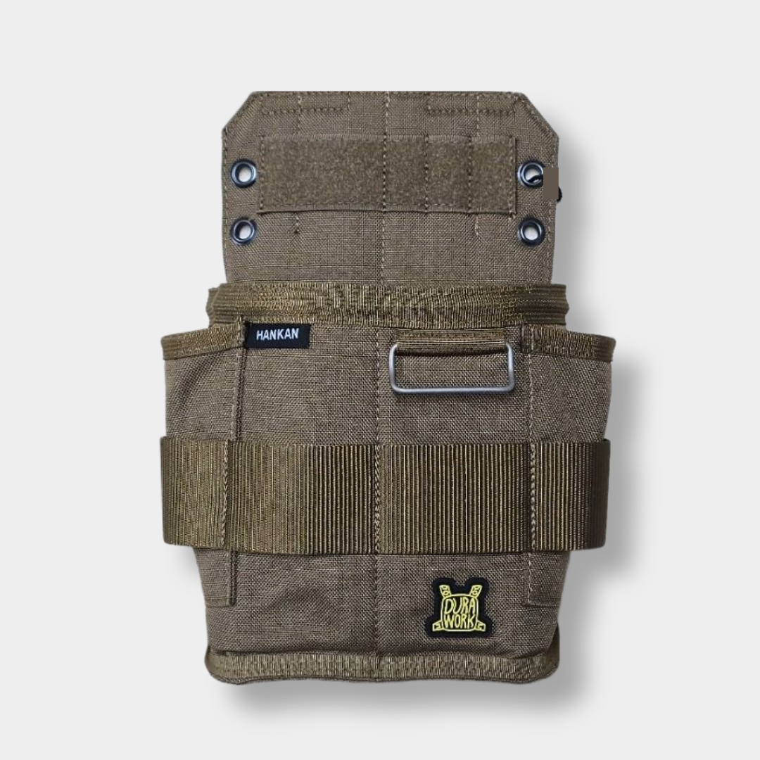 The durable 1000D CORDURA® fabric and secure Velcro flap attachment on the DURAWORK Dura 202 pouch.