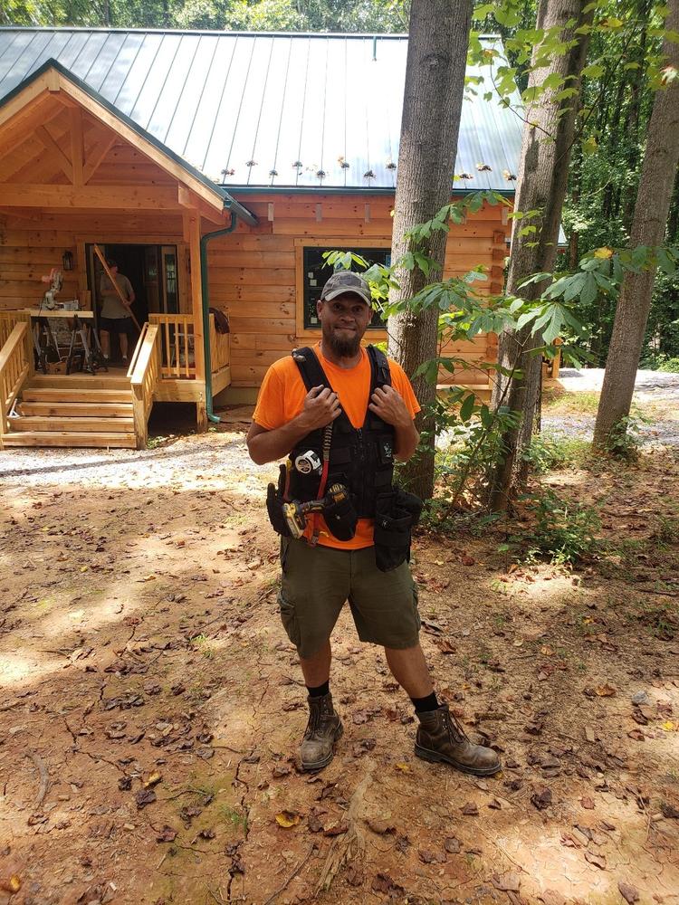 Portalápices con fijación de suspensión Atlas 46